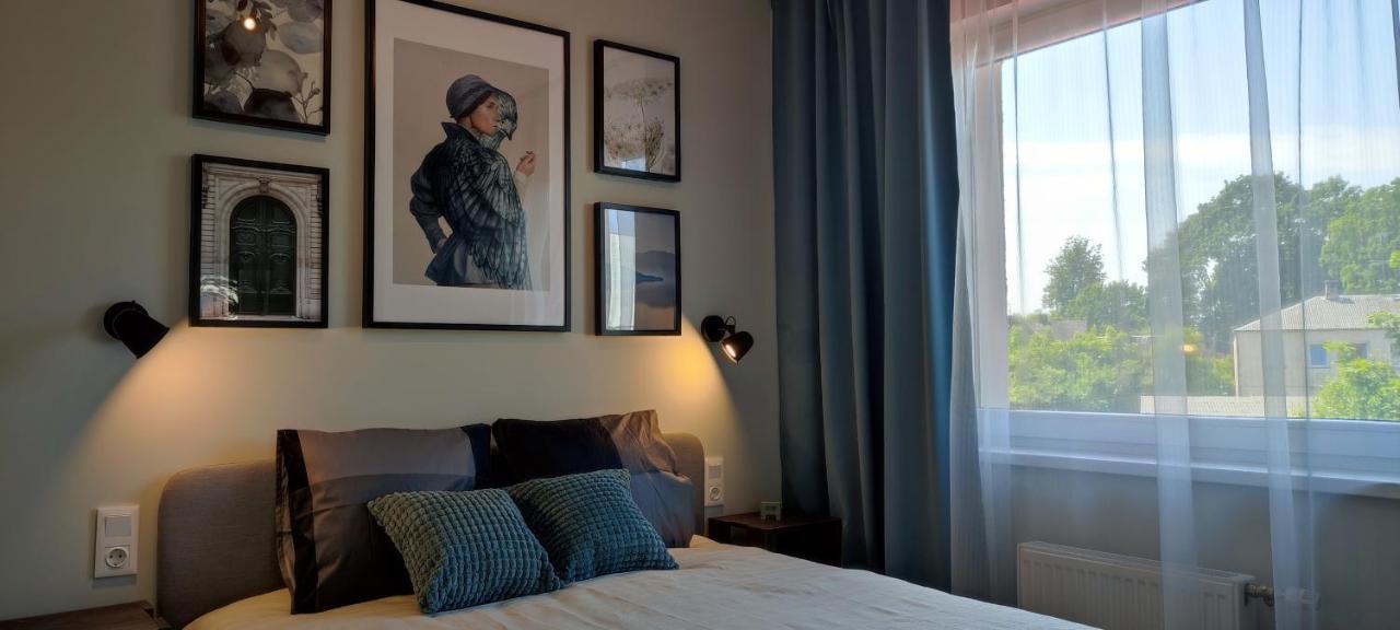Hotel Lapegle à Alūksne Extérieur photo